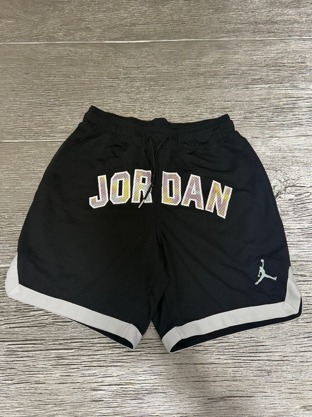Jordan Air Jordan Men’s size XS Alphabet Logo Printing Sports Shorts